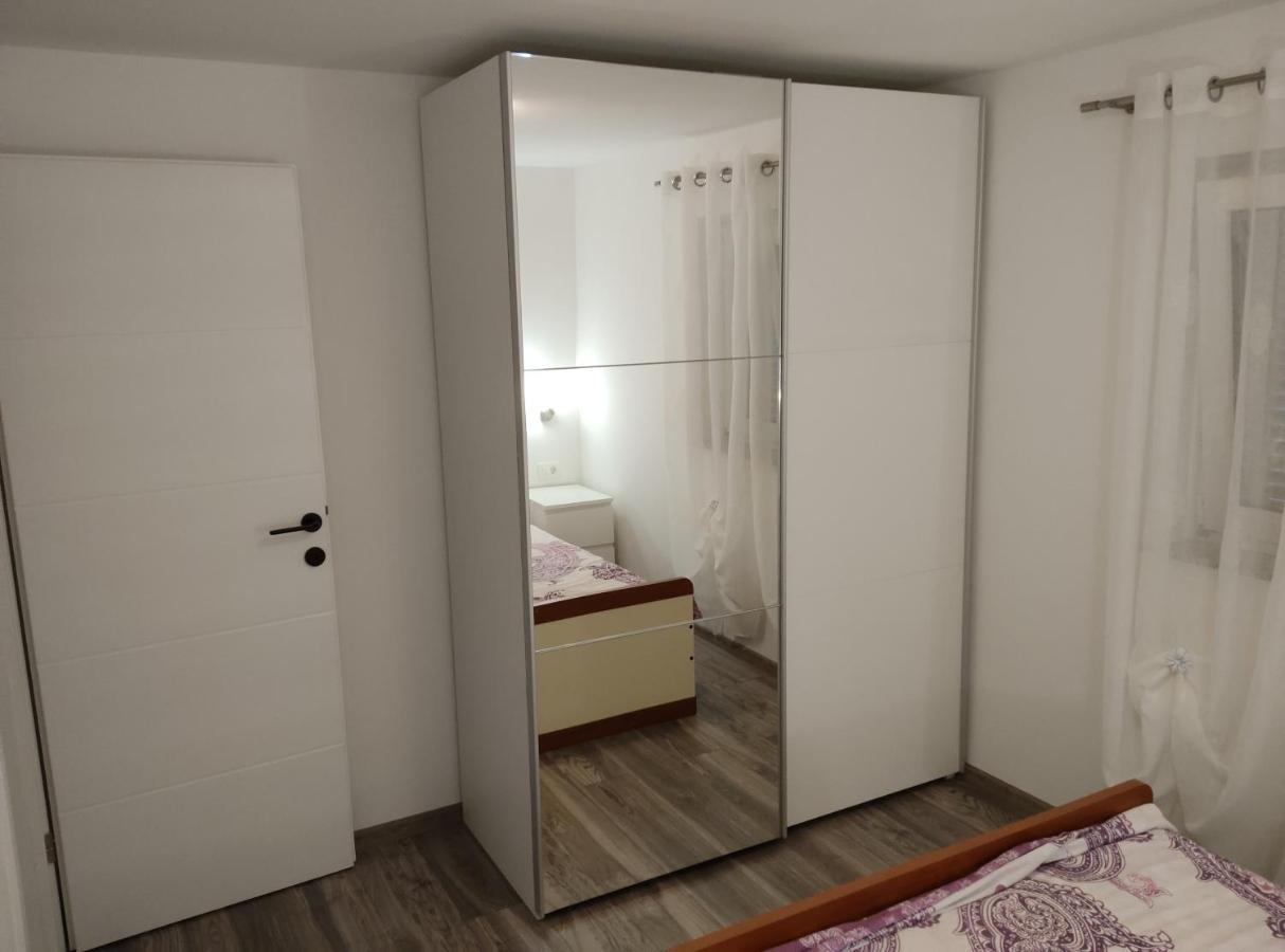 Apartman Meld Vrh  Εξωτερικό φωτογραφία
